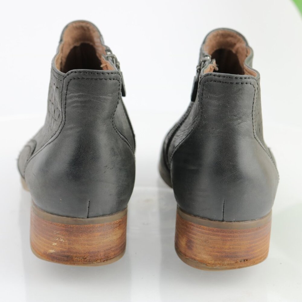 Dansko Womens Liberty Boot Size 39 8.5 Black Leather Low Heel Cutouts Bootie - Picture 6 of 11